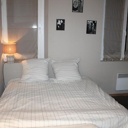 Charmante Maison De Pecheur Honfleur Bagian luar foto